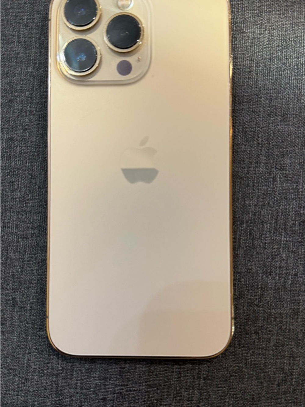 Apple iPhone 13 Pro Gold 128gb
AT&T - Picture 2 of 2